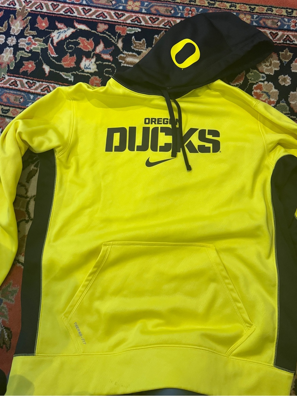 Nike Yellow and Black Oregon Ducks Crewneck Hoodie